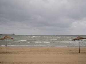 Dársena de Melilla con levante