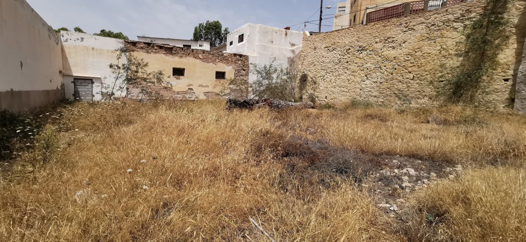 Patio del antiguo cementerio
